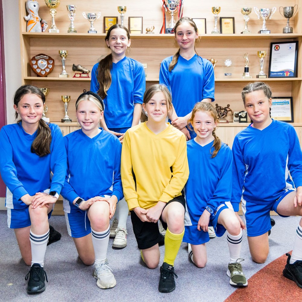 Football Team 1 1